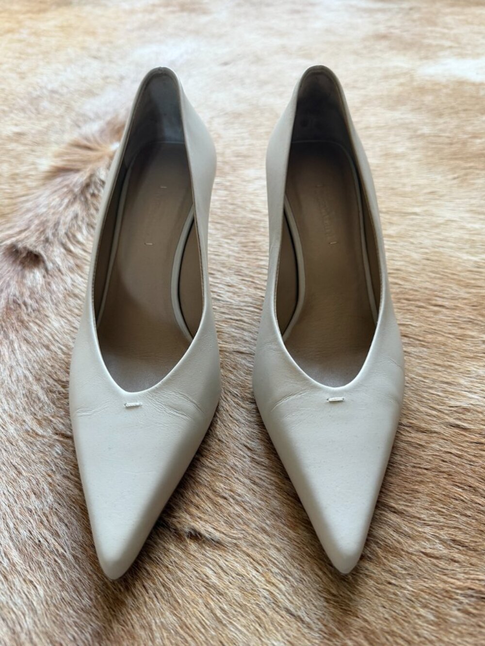 NEVER WORN - Max Mara - Smooth leather court shoes - Off White
